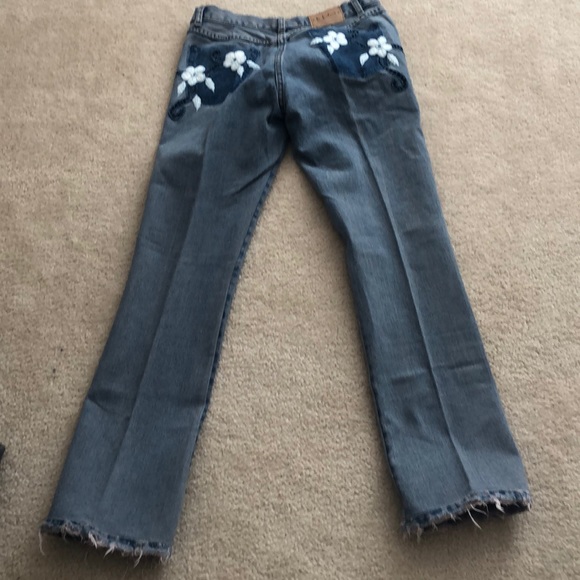 Jeans - Picture 2 of 6